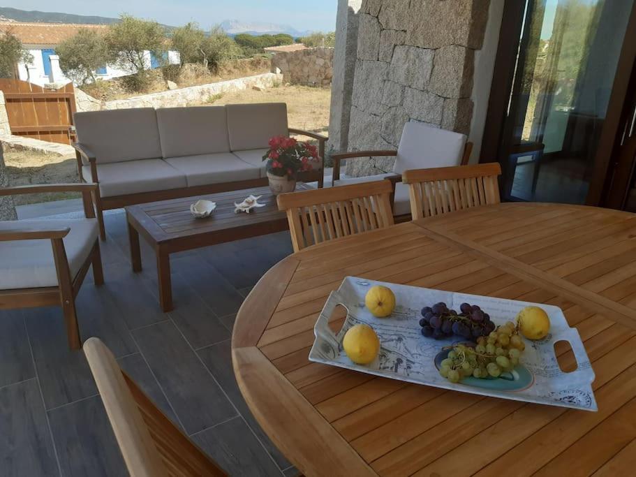 Villa Indipendente Al Mare Budoni Tanaunella Bagian luar foto