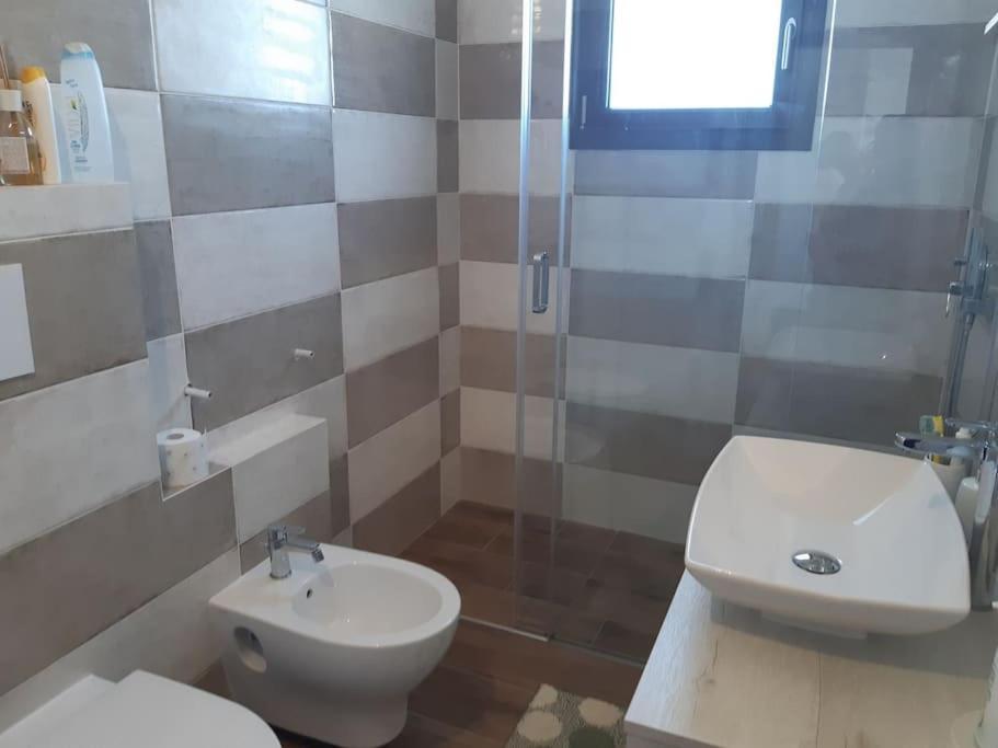 Villa Indipendente Al Mare Budoni Tanaunella Bagian luar foto