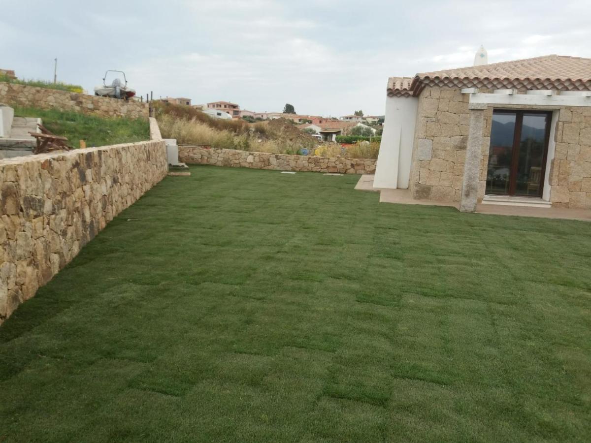 Villa Indipendente Al Mare Budoni Tanaunella Bagian luar foto